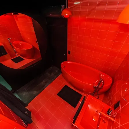 公寓 Eclipse Red *