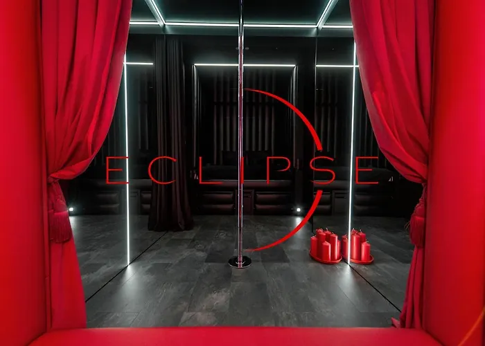 Eclipse Red 公寓 *